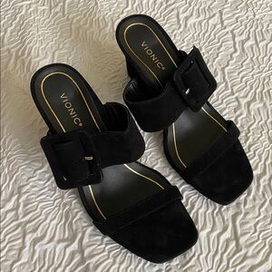 Vionic Women's Black Heeled Sandals